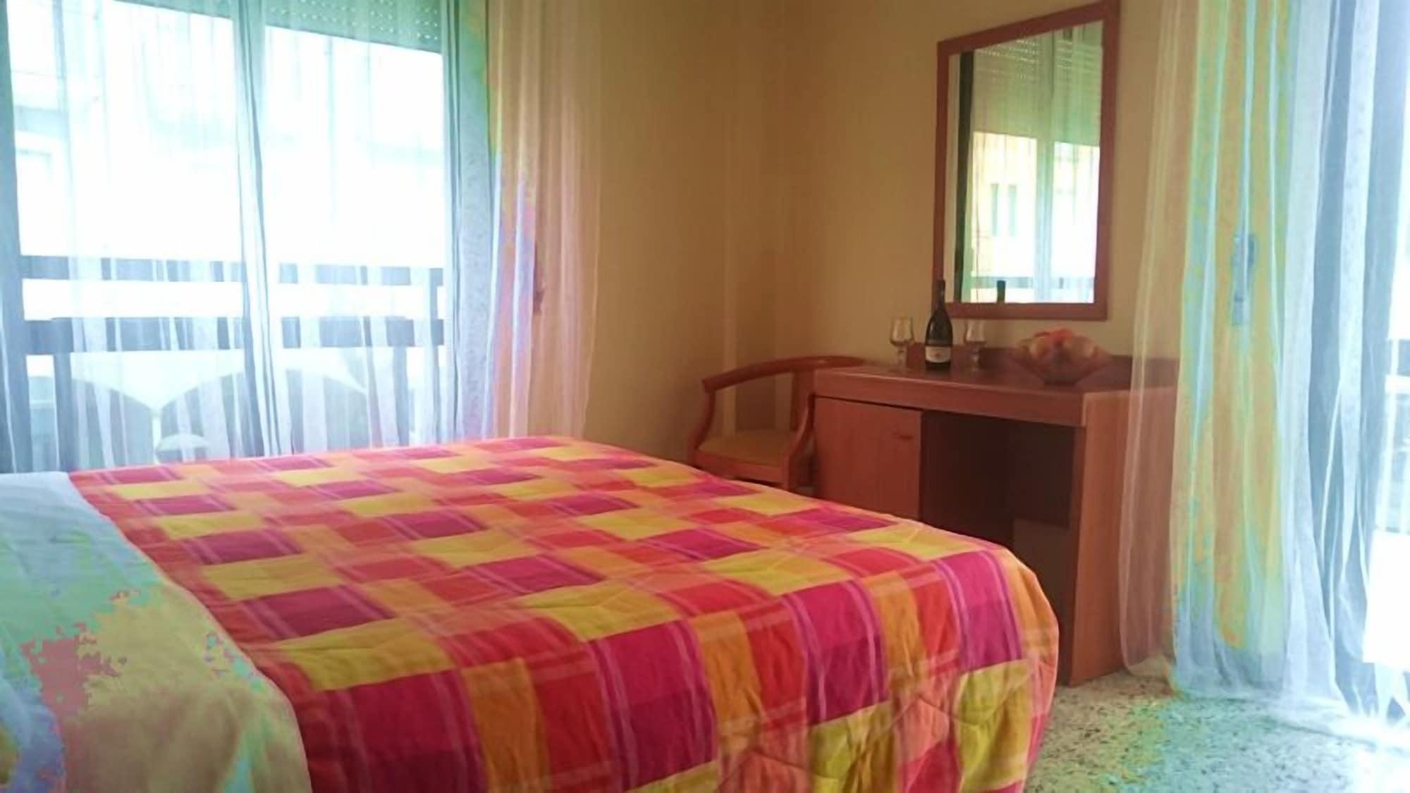 Hotel Maracaibo Rimini Kültér fotó