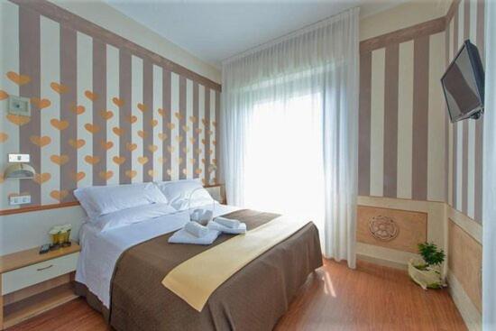 Hotel Maracaibo Rimini Kültér fotó