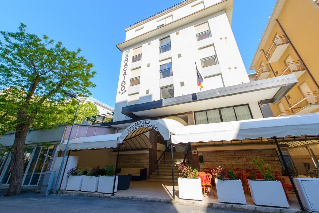 Hotel Maracaibo Rimini Kültér fotó